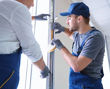 glass repair experts in Leesburg, FL