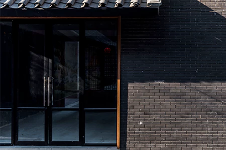 Storefront Glass Installers in Leesburg, FL