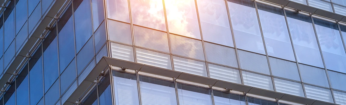 UV-Resistant Glass Experts in Leesburg, FL